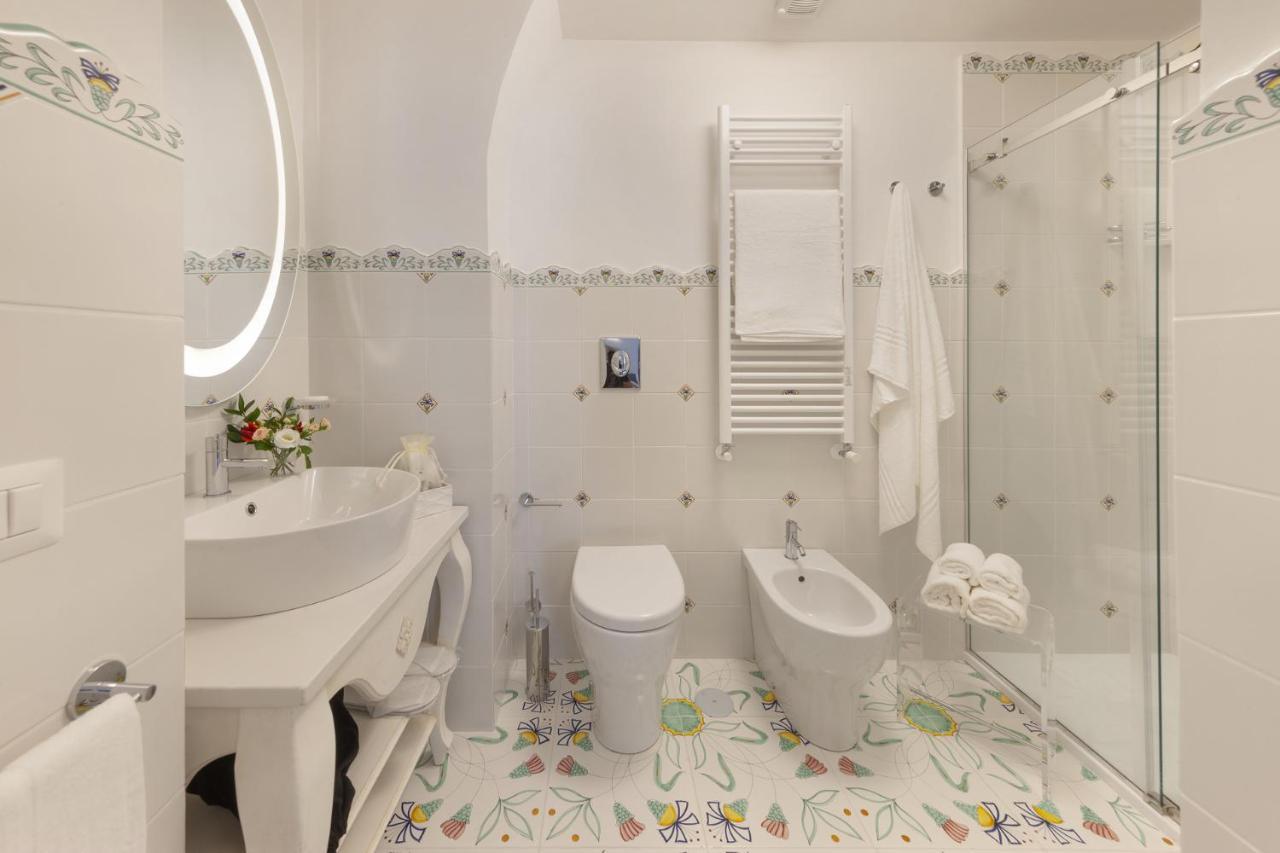 Antica Rheginna Luxury Room ミノーリ エクステリア 写真